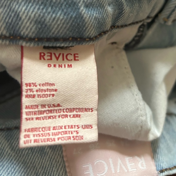 REVICE ex-boyfriend distressed light wash jeans 28 - Picture 6 of 7